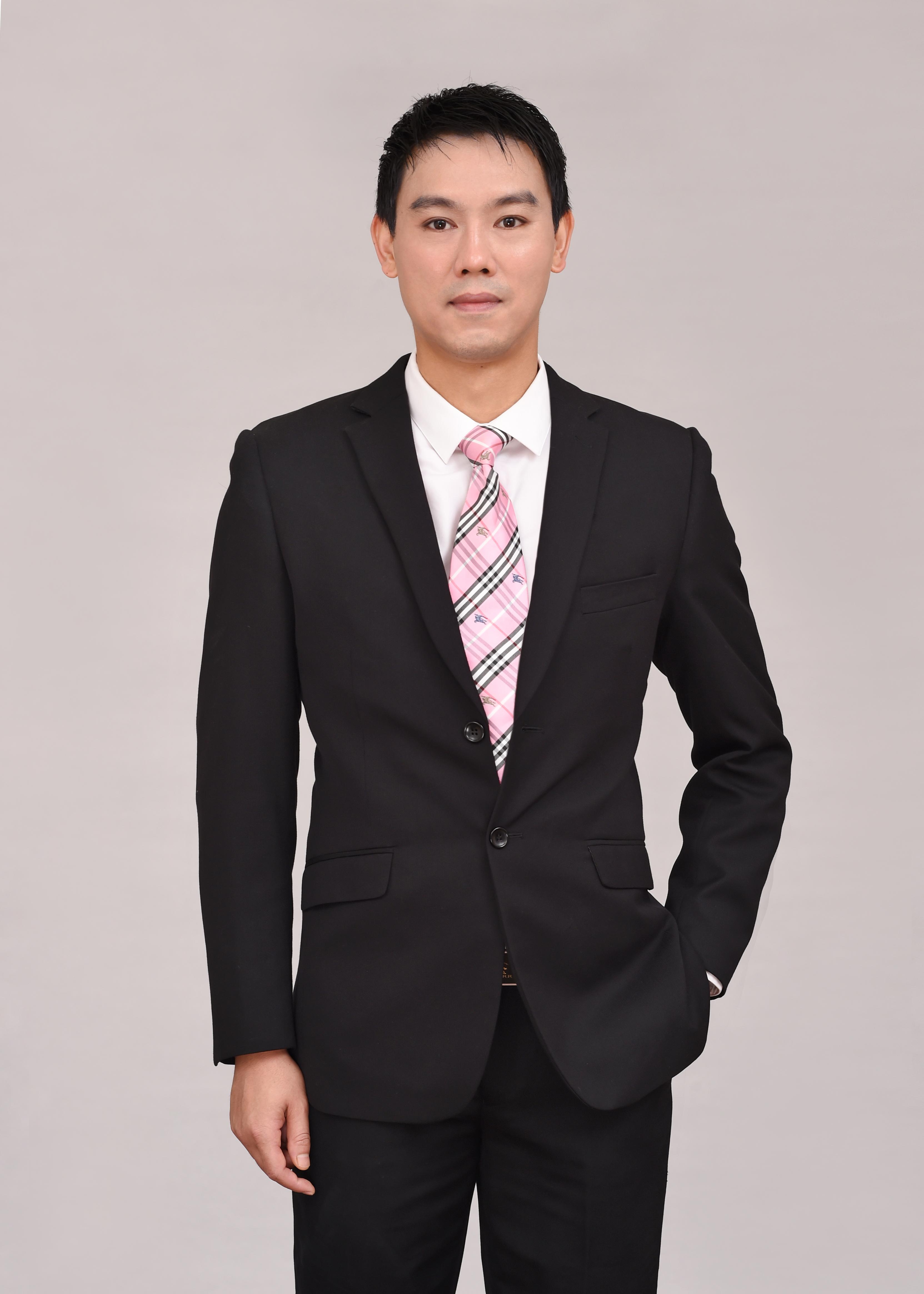 彭中华 剧本与叙事策划总监